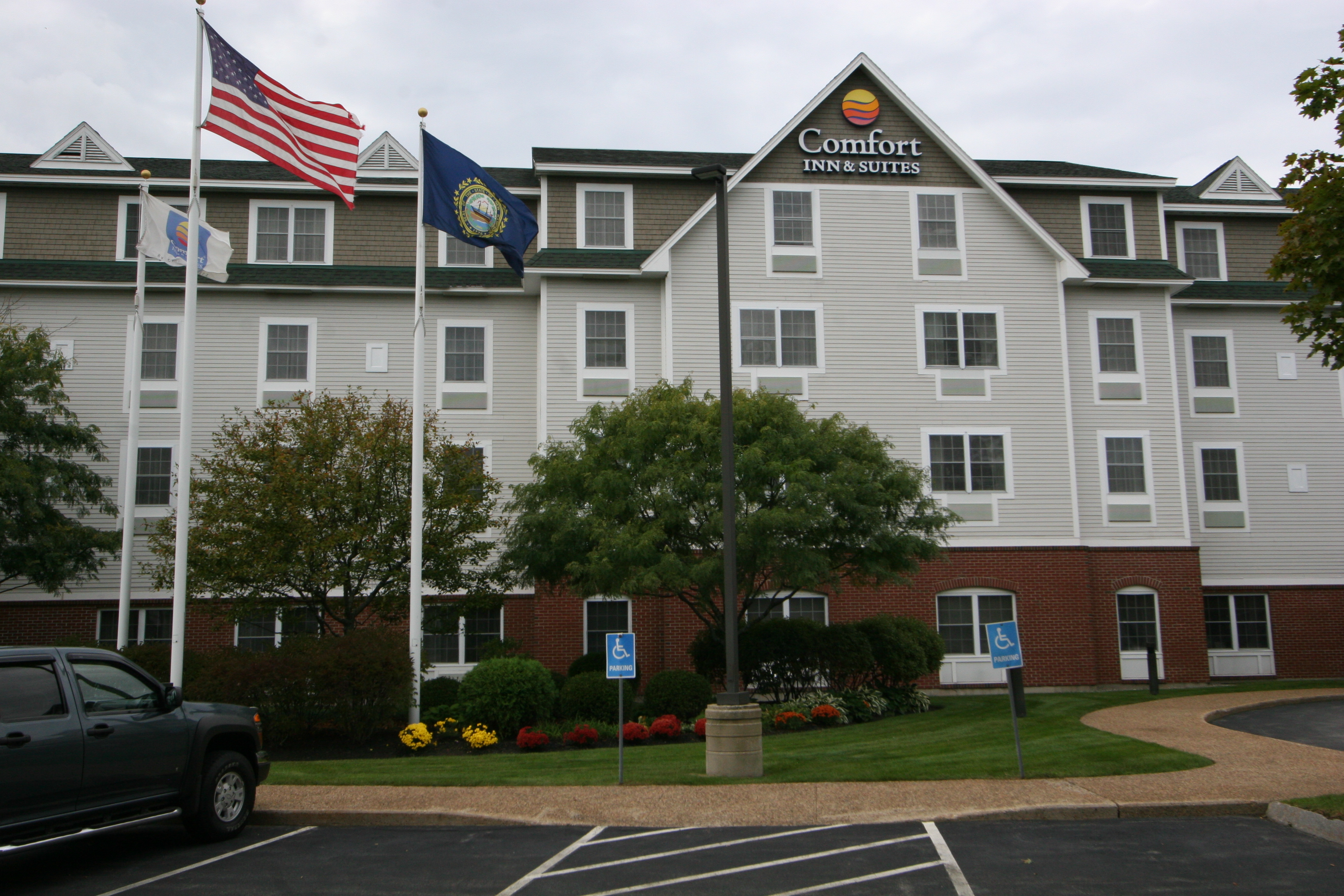 Comfort inn and suites 10 el fashion dr dover nh