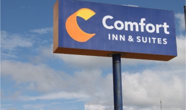 Comfort Inn & Suites Buffalo Airport