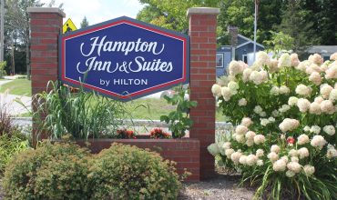 Hampton Inn & Suites